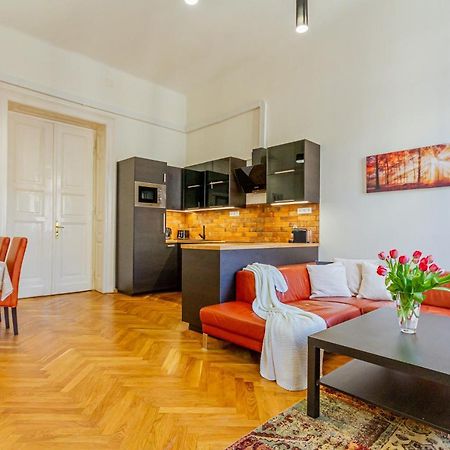 Supercentral Boutique Suite Budapest Eksteriør bilde